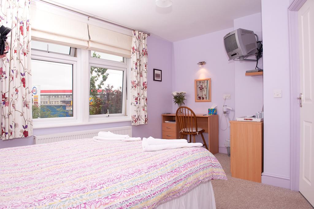 Holbrook Bed And Breakfast Shaftesbury Ruang foto