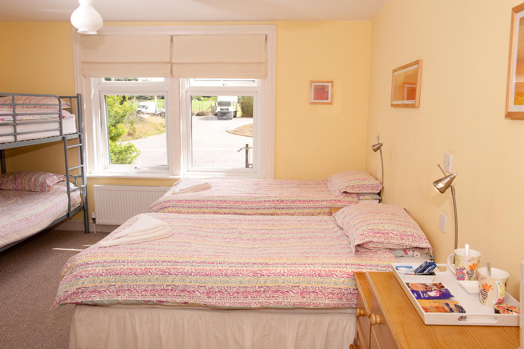 Holbrook Bed And Breakfast Shaftesbury Ruang foto